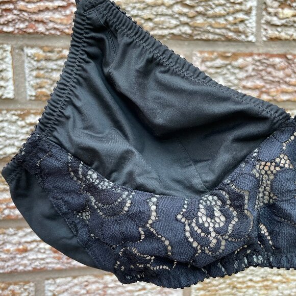 Fortnight Black Lace Bra 36A - Picture 3 of 6